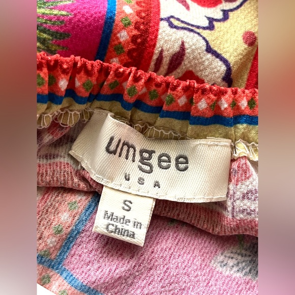 Umgee Pink flower shirt - Picture 2 of 5